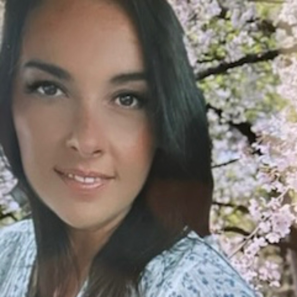 Meet your Posher, Rose